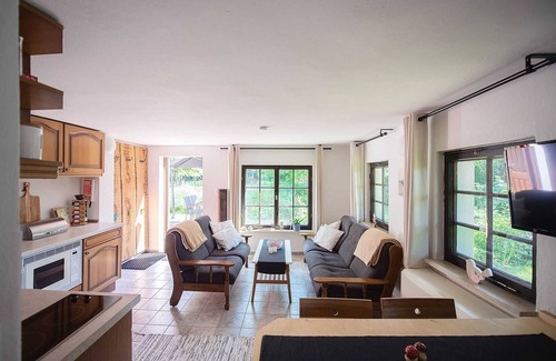Biendorf Otro | Casa de campo con techo de paja cerca de Ostseebad Kühlungsborn - Casa de castaño con techo de paja (52 m², 3 habitaciones, máximo 4 pers.)