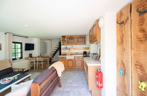 Biendorf Otro | Casa de campo con techo de paja cerca de Ostseebad Kühlungsborn - Casa de castaño con techo de paja (52 m², 3 habitaciones, máximo 4 pers.)