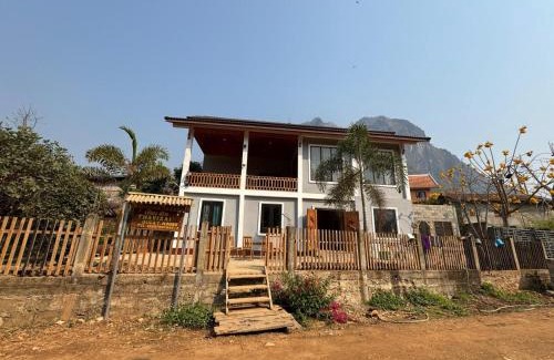 Nong Khiaw Casa | Thavixai Guesthouse
