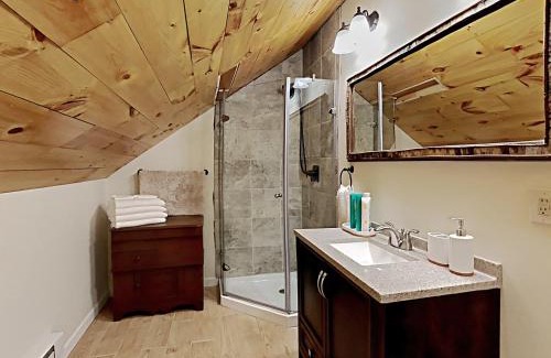 West Dover Apartamento | The 1827 House