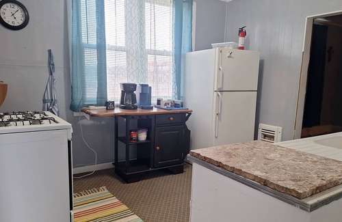 Iola Casa | The 1860 - Your family will be close to everything when you stay at here.