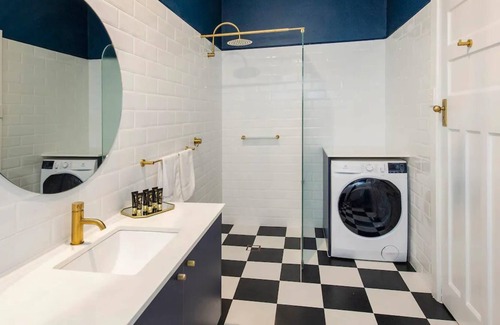 West Perth Apartamento | The 1920’s 'Flora' Suite