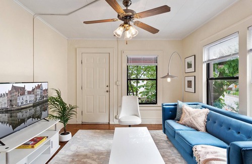 Fayetteville Apartamento | The 1925 - Downtown Fay - Walk Everywhere