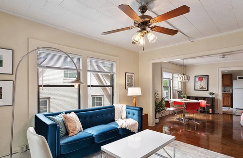 Fayetteville Apartamento | The 1925 - Downtown Fay - Walk Everywhere