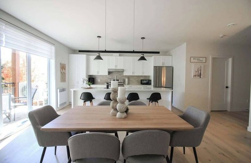 Mont-Tremblant Apartamento | The 205