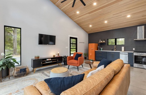 South Berwick Casa | The 207 - Maine's Modern Escape