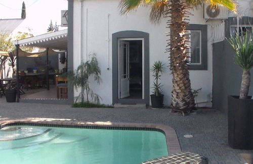 Beaufort West Casa | The 3 Chimneys Guest House
