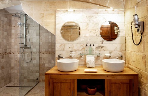 Cospicua Casa | The 3Cities Auberge