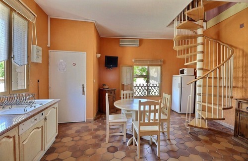 Montaren-et-Saint-Mediers Otro | 4 apartamentos en la MAS XVIII, con piscina, 16 personas, 5 minutos de Uzès