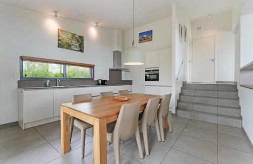 Ouddorp Casa | The 4 person Villa Super VIP features a luxurious and comfortably furnished interior, perfect with dogs and children.