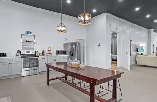 Booneville Casa | The Abattoir