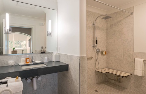 Peekskill Hotel | The Abbey Inn & Spa