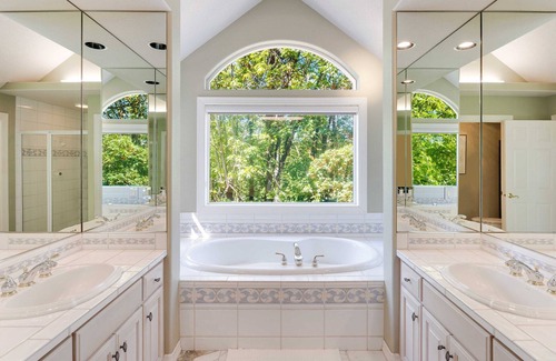 Northwest Portland Casa | The Abbey on Birkendene#41532