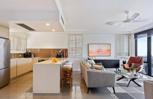Cairns North Apartamento | The Abbott—A Sea-Swept Esplanade Abode