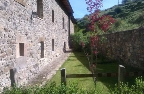 Vegacerneja Cabaña | La Morada de Vadinia