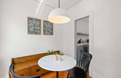 Hyde Park Apartamento | The Adaline #7 | Luxury Hyde Park Apt