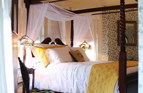 Port Townsend Cama Y Desayuno | The Adams Pragge House