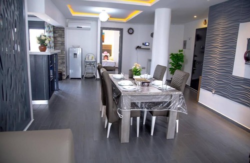 Oran Apartamento | The Adress Residence