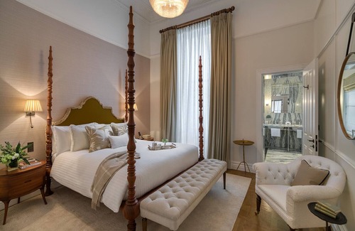 South Kensington Hotel | The Adria