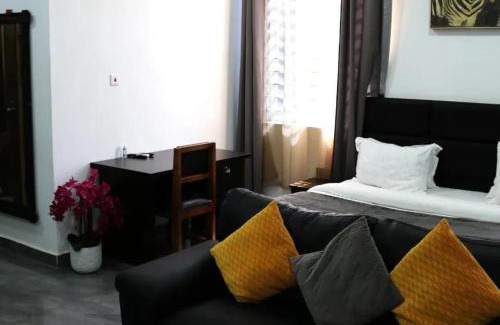 Accra Hotel | THE AFRCA REAGENTs