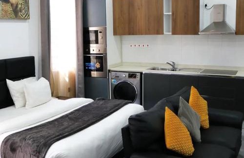 Accra Hotel | THE AFRCA REAGENTs