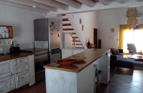 Tolox Casa | The African House, alojamiento sostenible entre Ronda y Málaga