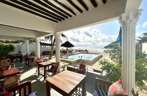 Bwejuu Beach Hotel | The African Paradise Beach Hotel