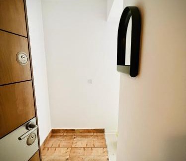 Otopeni Apartamento | The Airport Loft