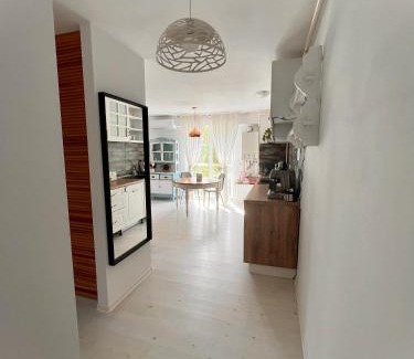 Otopeni Apartamento | The Airport Loft