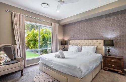 Northgate Casa | The Airport Stop Modern, 15min to Brisbane City