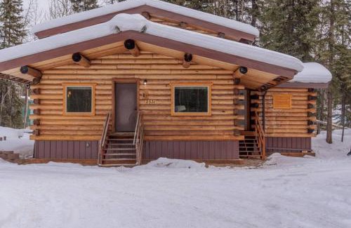 College Casa | The Alaskan Dream Lodge
