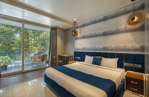 DLF Phase 3 Hotel | The Aldott Hotel
