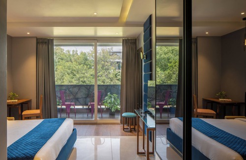 DLF Phase 3 Hotel | The Aldott Hotel