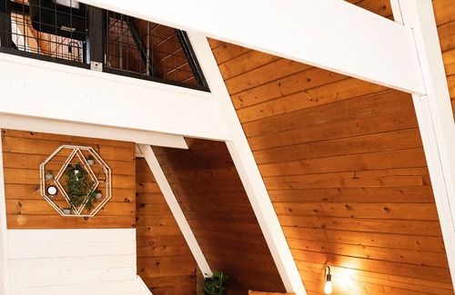 Tidioute Cabina | The Allegheny A-Frame