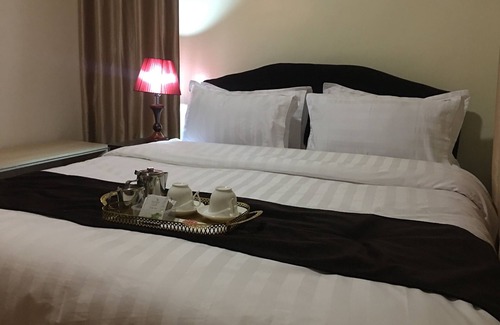 Nairobi Cama Y Desayuno | The Allen Rose