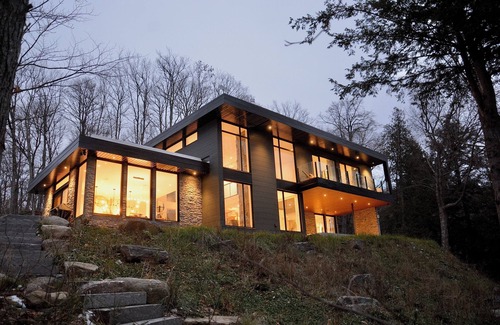 Dysart et al Casa | The Alpine Ridge Lakefront Luxury Residence