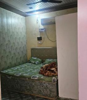 Bhongaon Hotel | THE AMAN TOKYO HOTEL AND RESTAURENt