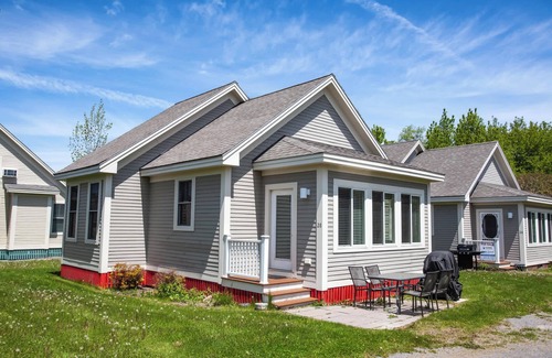 Cherry Valley Casa | The Amberwing - 28 Meadow View