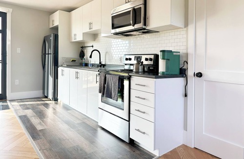 Thames Centre Otro | The Amish Schoolhouse an Ultimate Country Retreat
