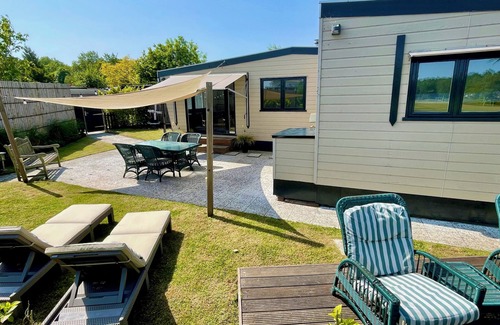 Vinkeveen Chalet De Esquí | El Amsterdam Chalet en el lago!