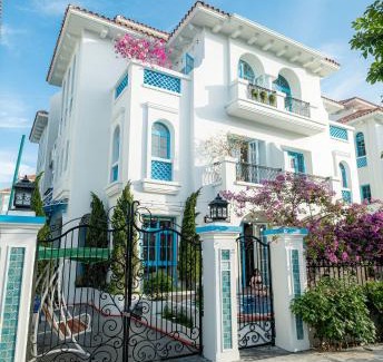 Bai Chay Villa | The An Nam Villa 6BR HaLong Bay