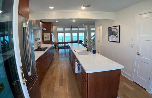 Alligator Point Casa | The Anchor. Gulf to Bay 3bed/3.5bath plus loft. Sleeps 6-8 NEW FOR FALL 2026