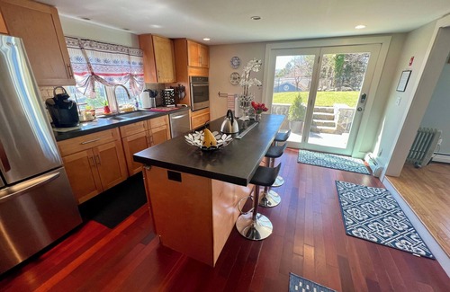 Marblehead Casa | The Anchor House Marblehead Retreat - Minutes to Old Town and Historic Salem!