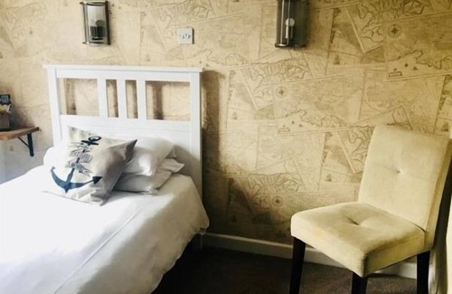 Cowes Hotel | The Anchor Inn