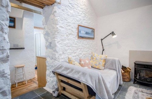 Castlemartin Casa | The Anchor Light - 1 Bed - Freshwest Beach Retreat