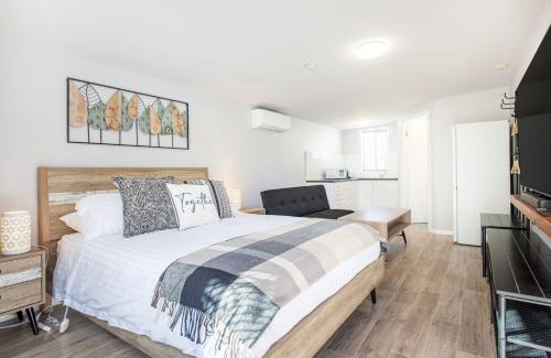 Callala Beach Casa | The Anchor - Pet Friendly - 5 Mins Walk to Beach - EV Charging