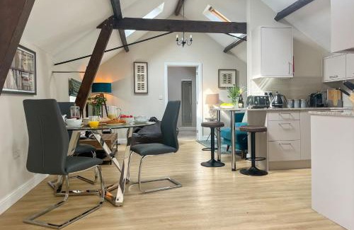 Montgomery Casa | The Annexe