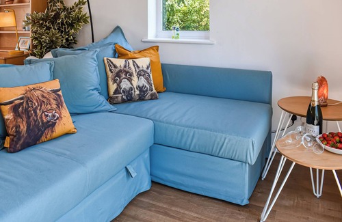 New Forest District Cabaña | The Annexe @ The Roost