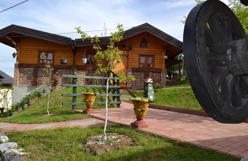 Sarajevo Casa | El apartamento se encuentra a 30 minutos de Bascarsija (centro de la ciudad) .De nada