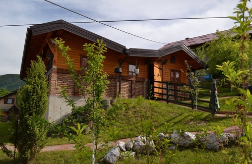 Sarajevo Casa | El apartamento se encuentra a 30 minutos de Bascarsija (centro de la ciudad) .De nada